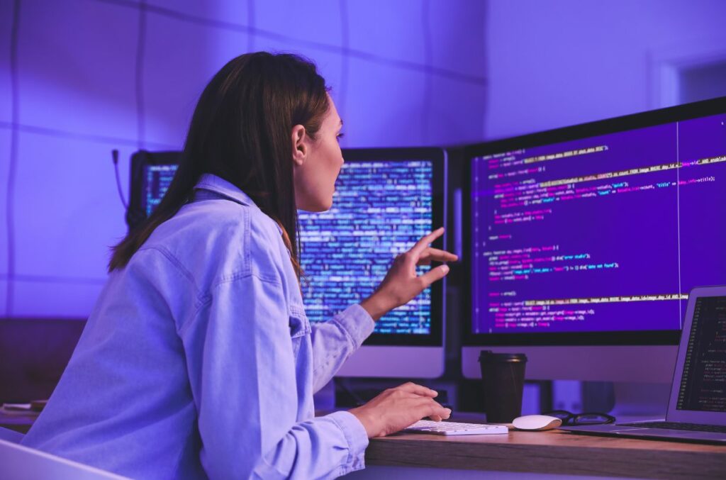 Mengembangkan Aplikasi atau Software