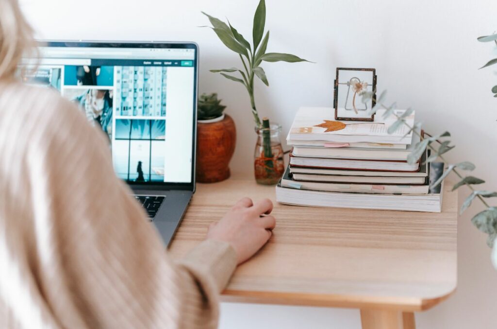 Aplikasi Remote Server paling populer
